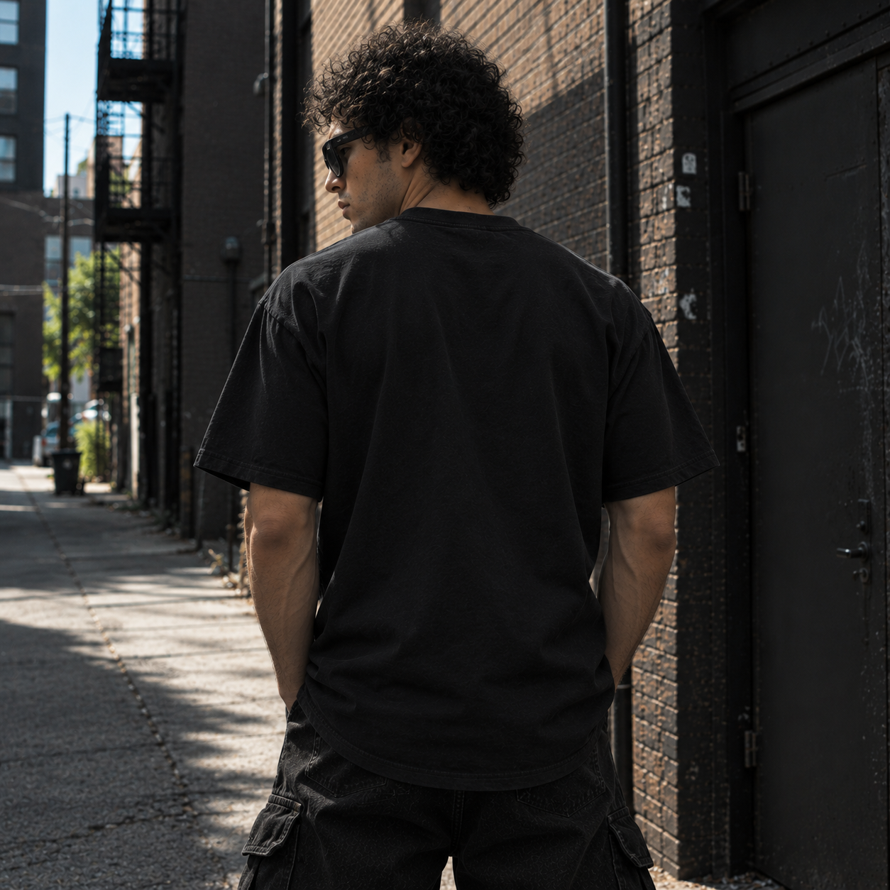 Expect Resistance T-Shirt | Black - Image 2